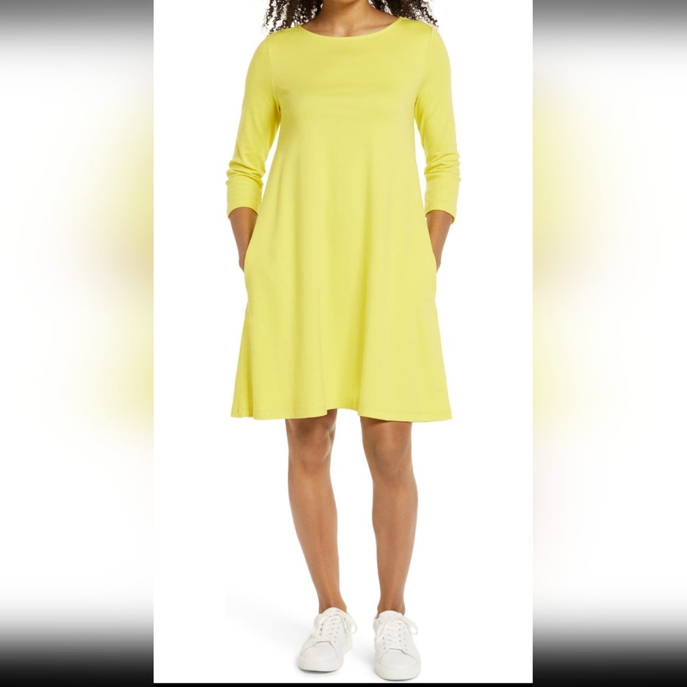 1901 Lace up back Knit Dress